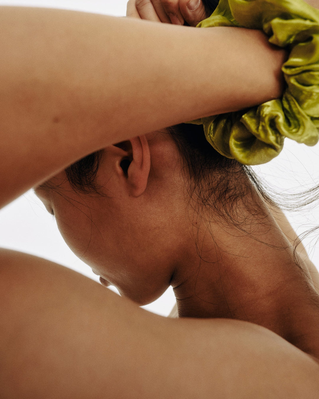 Spontaneous labour. what causes labour to start naturally?
